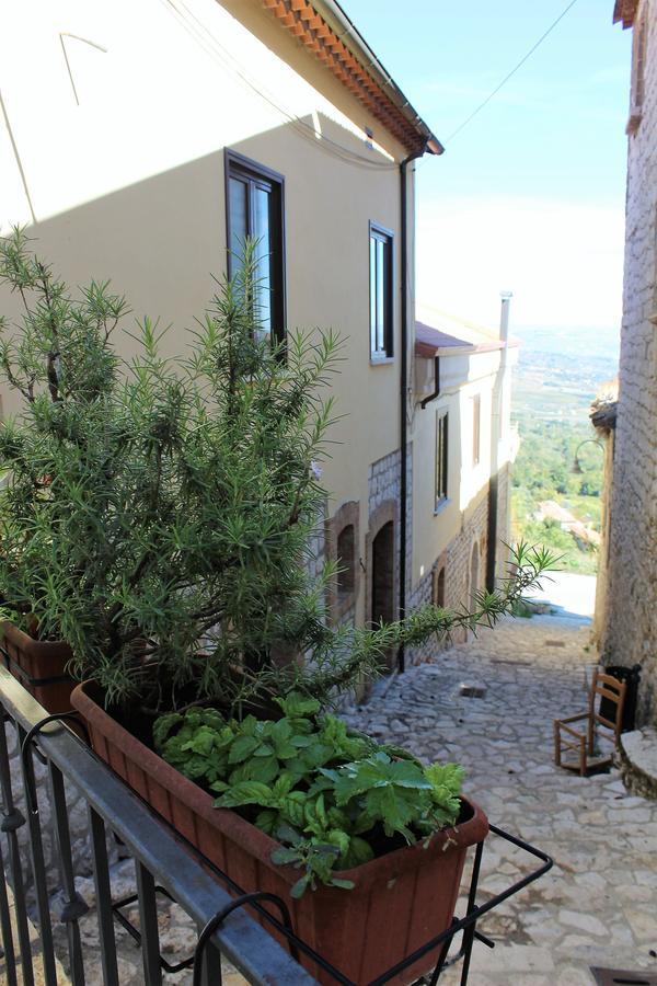 La Chiazzolla Hotel Campoli del Monte Taburno Exterior photo